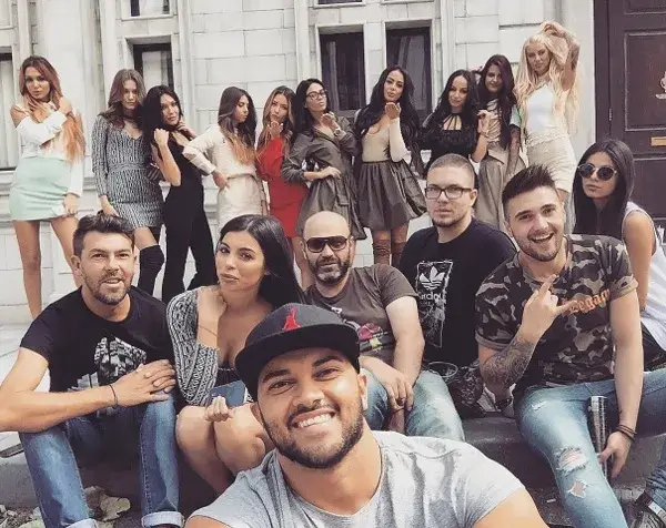 Mегз на тежки антидепресанти, друса се с хапчета от болни амбиции