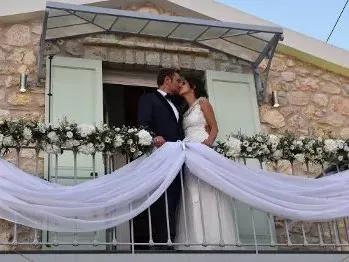 Нежните мъже на България, които крият сексуалната си ориентация зад жени и сватби (Пикантни подробности + снимки)