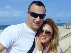 Взимат децата на Рени!