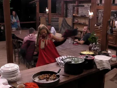 Ася Капчикова иска да напусне „Фермата“, плеймейтката е пред нервен срив, засипана от завист и злоба