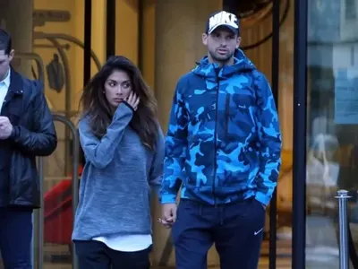 Гришо води Никол в София, поставя й чудовищна охрана