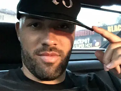 ИЗНЕНАДА! Ники Михайлов в ново амплоа – моден бос! Вече е горд собственик за България на СВЕТОВНО ИЗВЕСТЕН БРАНД