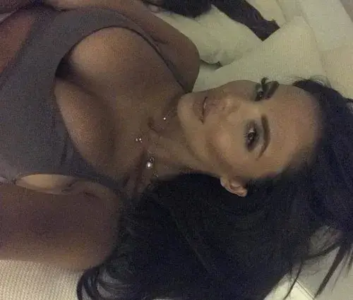 Николета даде урок на Алисия и 40-годишните: Има жени с брак и деца, а вие какво чакате, само да ви ползват ли?