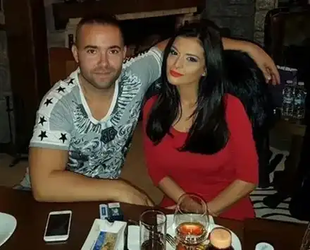 БОМБА! Преслава и новото й гадже си пудрили носовете със Слави Трифонов в къщата на баровеца Транспорта! Дългия натискал девойка 93-ти набор! Всичко за скандалната вакханалия ТУК