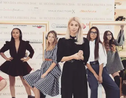 ШОК! Мегз и ангелите лъснаха публично без капка грим (Снимки)