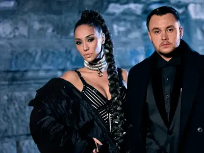 Спипаха Мария Илиева да купува фенове на килограм (Доказателства + тарифи)