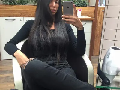 Това нормално ли е? Миската Звезделина си наблъска устата и дупарата със зверски дози силикон! (Снимки от Турция и Малдивите на лов за спонсори)