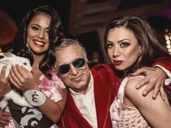 Хю Хефнър предложи брак на новата Мис Плеймейт Маги Бадер