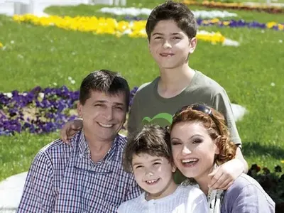 Ани Салич се развежда! Децата остават с нея, мъжът й Бранко взима къщата в Рударци