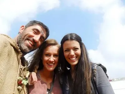 Башар Рахал заживя с любовницата си, докато жена му е в САЩ