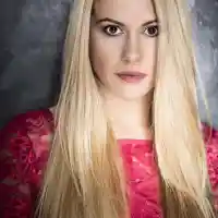 Бившата на Слави ни влюбва за 638 лв. , използвала шамански и дервишки практики