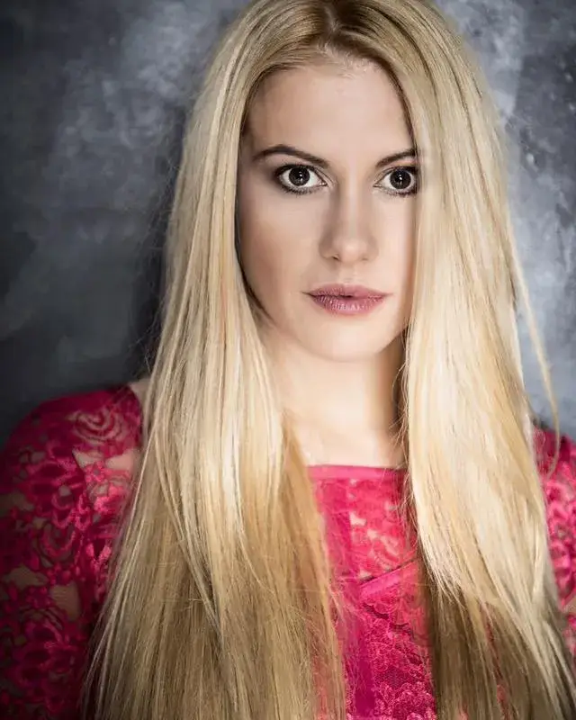 Бившата на Слави ни влюбва за 638 лв. , използвала шамански и дервишки практики