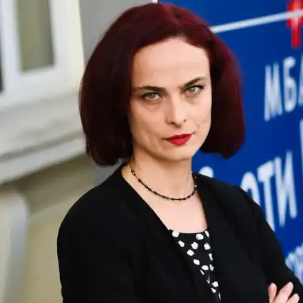 Чутовен скандал с Йоана Буковска в „Откраднат живот”! (Иска 100 бона или няма да се съблича)