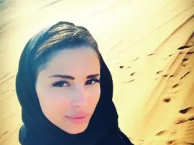 Цвети Стоянова за почивката си в Дубай: ПУКАЙТЕ се от злоба! Обвиняват я, че прахосала даренията в Абу Даби (Всичко за скандала)