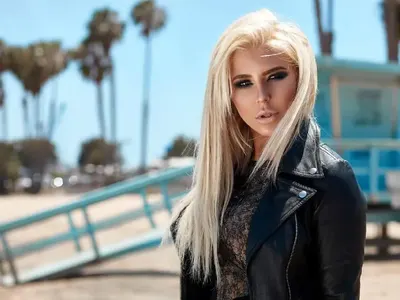 Фен №1 на Андреа в писмо до HotArena: „Всичко ми взе“ e тотален хит в нощните клубове