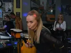 Грахич е неузнаваема! Певицата разкри диетата, с която се стопи