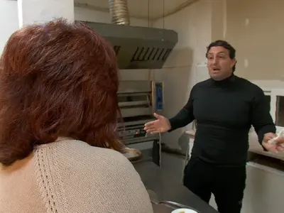 Грандиозен скандал в „Смени жената“! Едно кафе ще подпали истинска война! Ще се стигне ли до първата изгонена съпруга? (СНИМКИ)