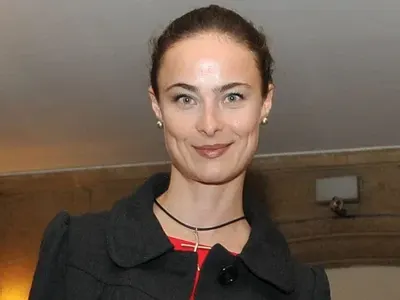 Йоана Буковска кара на хапчета! Не се владее, връхлитат я тежки нервни кризи (Подробности)