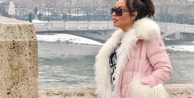 Ивана се лекува при Говорещата със змии! Лее си куршум, но пази в тайна причината