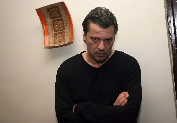 Куката пропадна след Под прикритие, профука парите и се пропи