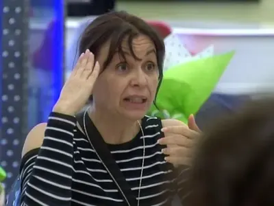 Миглена Ангелова  яхна супер луксозно „Бентли“  за 100 бона