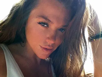 Млад милионер глези Бориса на Малдивите, моделката най-сетне влюбена