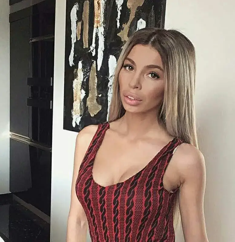 Няма да повярвате! МЕГЗ се разголи (Снимки)