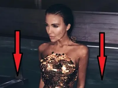 Николета скри най-милото си под златен ръчно изработен бански! Ето какъв разкрач показа (СНИМКА)