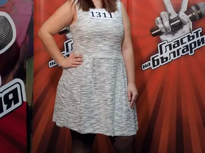 Поли Генова приятелка с двойничка на Адел