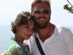 Полиция нахлу на сватбата на Миро! Три пъти униформените се опитали да озаптят празнуващите