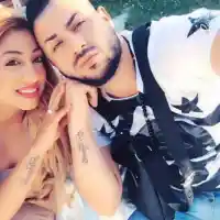 Разбиха и ограбиха колата на Роксана! Бременната звезда плаче и пуши в истерия