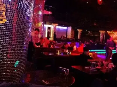 Сензация! Братовчедка на Роман Абрамович изсипа милиони в Мистър България и топ-модел Мирослав Йончев! Ексклузивни разкрития ТУК