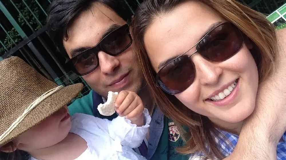 Светльо Иванов ял ароматизатор, жена му говори по дистанционното (Двамата нечовешки разсеяни)