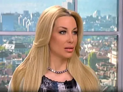 Антония Петрова остава с фамилия Бередин доживот! Ето защо не може да я махне (Подробности)