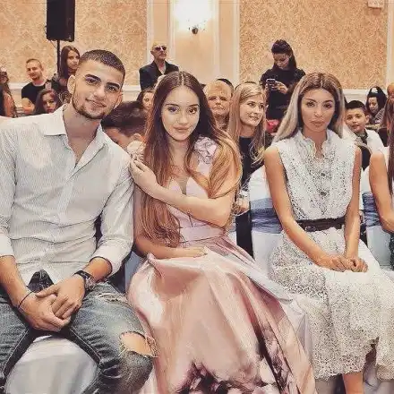 Атанас Колев залюби Ангел на Мегз (Цялата история + СНИМКИ)