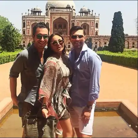 Дарина Павлова изкупува грехове по Великден в Индия