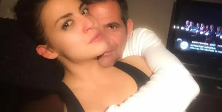 Деси Цонева се похвали: Спя с любовника на леля!