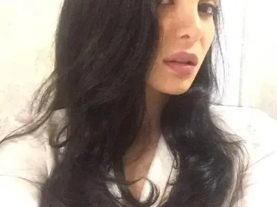 Ели Гигова спешно ТЪРСИ МЪЖ! Започна да пуска влажни погледи