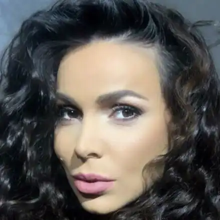 Голям гаф! Алисия, защо се пусна по бръчки и силикон? Има и слух за пореден екшън около личния й живот (Снимки)