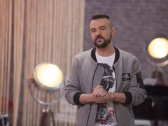 Графа подари песен на фен