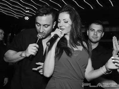 Hot СНИМКИ! Райна и Коцето пак се свалят (Македонското девойче си показа оная работа пред бившия си)