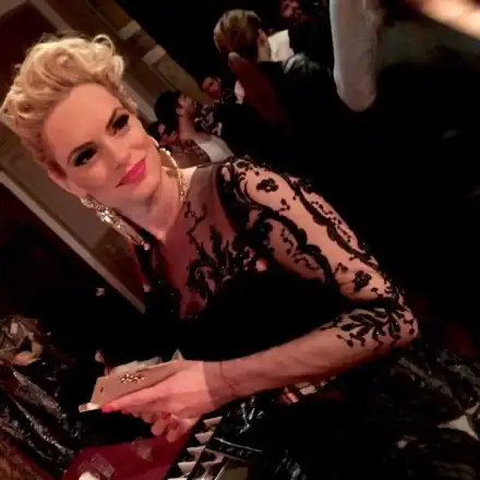 Ива Екимова подлуди цяло заведение с претенциите си (Вижте какво й било голямо)