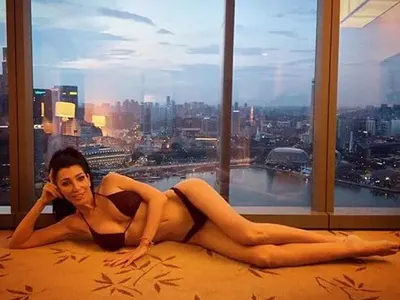 Катрин Вачева заряза годеника си заради мастит бизнесмен, обикаля света на негова издръжка (Снимки от ваканциите й)