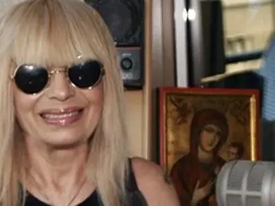 Лили Иванова в разтърсваща изповед: Два пъти губих дете, можеше да умра като куче, тогава не бях известна!