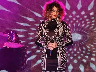 Лорд Минчев пусна Гилотината: Дидо и Кулиш екранизират Красавицата и звяра, Нора в кастинг за Грозната Бети + още „обезглавени“ и СНИМКИ