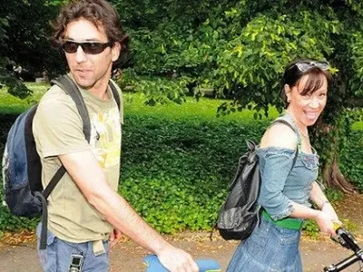 Мъжът на Кака Лара й кръшка с колежка! Операторът Веселин редовно кривва, спи с млада репортерка от БНТ