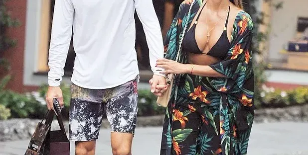 Никол стана учителка по пеене на Григор