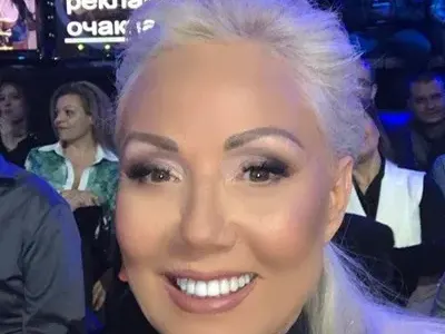 Пълна излагация! Лепа Брена прецакана в „Капките“