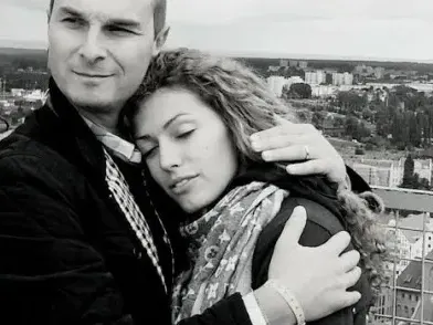 Петър Бакърджиев и Гергана Гунчева скрепиха брака си с втори син! След първото дете Самуил журналистът се превърнал в мъж под чехъл