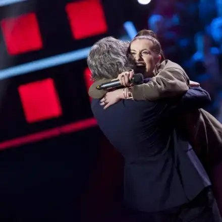 Рапърка скочи на врата на Иван Лечев в „Гласът на България“